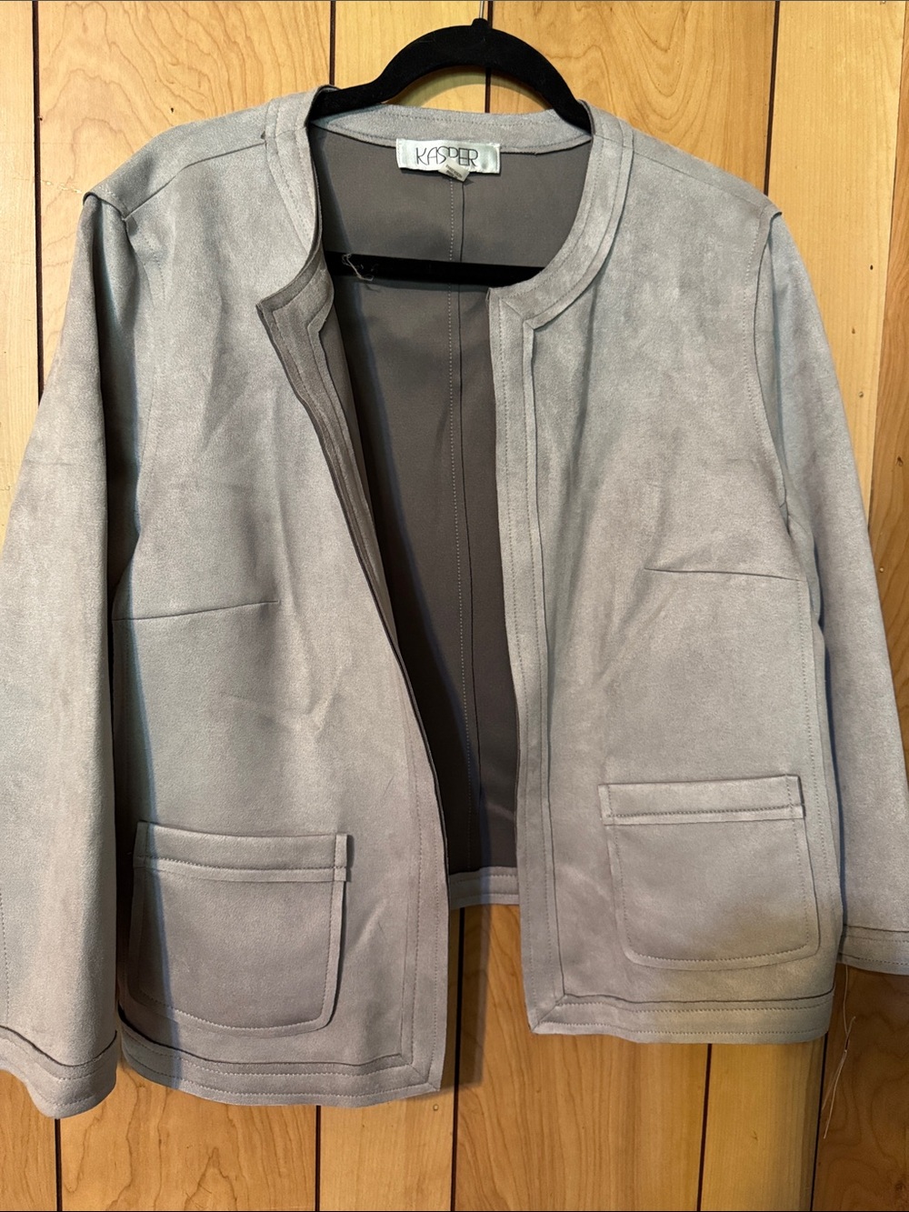 Kasper Light Gray Collarless Open Blazer